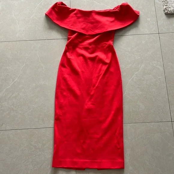Red off the shoulder dress size 00 - Picture 1 of 3